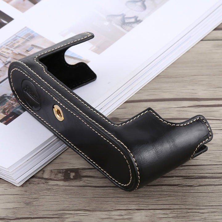 Stornfield | PU Leather Half Case Base with 1/4 inch Thread for Leica M10 (Black)