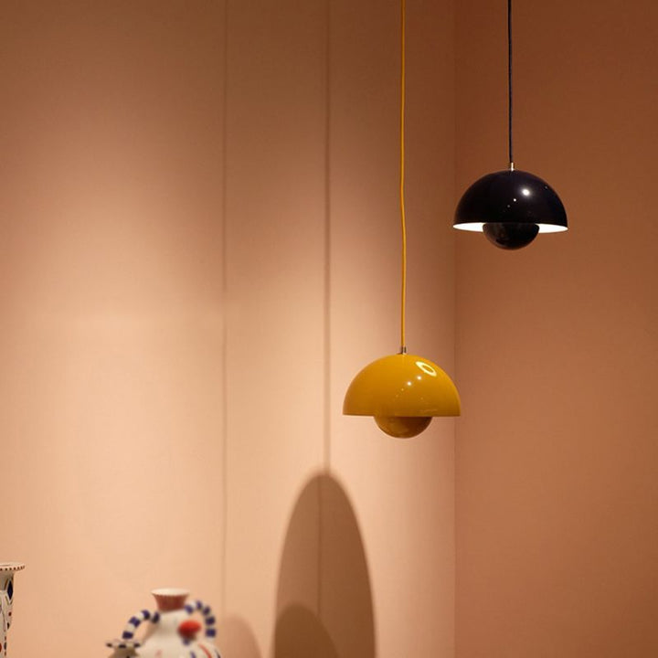 Stornfield | Frendorf - Stylish LED Flower Pendant Light for a Welcoming Atmosphere