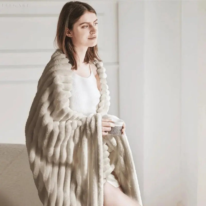 NordiNest Stornfield Plush Blanket