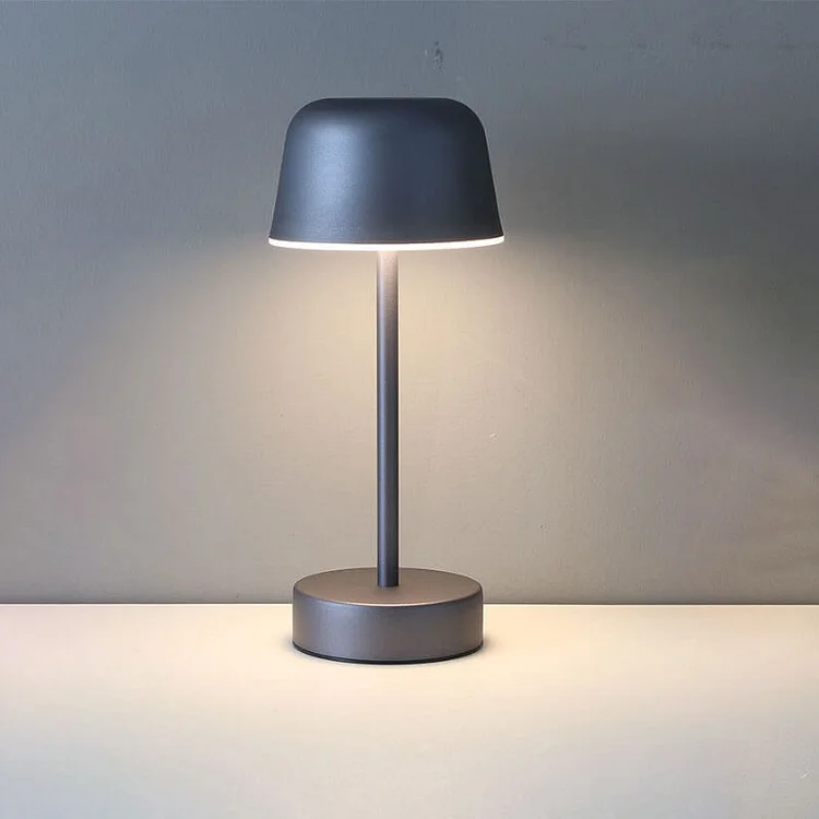 Stornfield | PRISMA PULSE FLARE – Dynamic LED Table Lamp