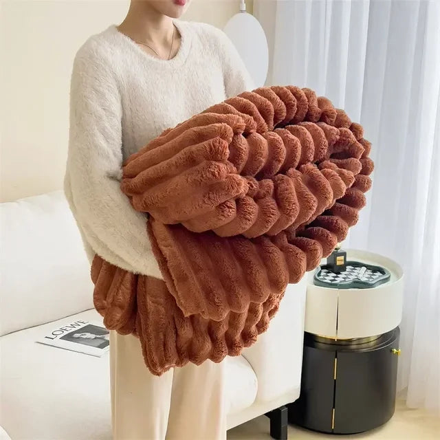 Ultra-soft giant blanket for ultimate comfort | Stornfield