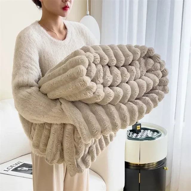 Ultra-soft giant blanket for ultimate comfort | Stornfield