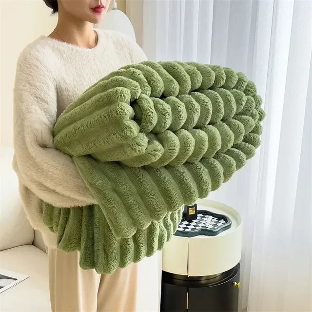 Ultra-soft giant blanket for ultimate comfort | Stornfield