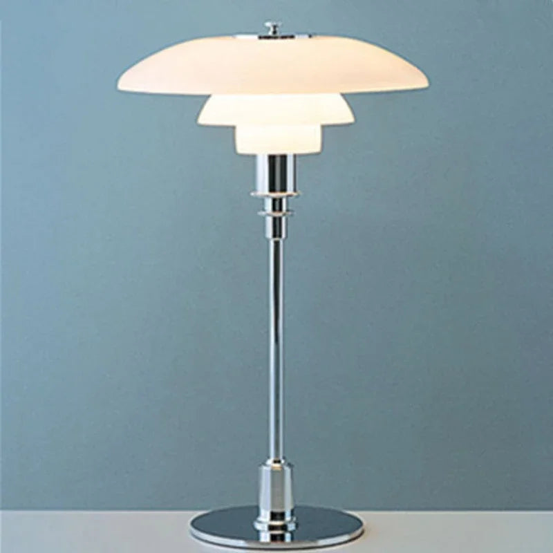 Nordic desk lamp made of glass – Minimalist LED desk light, modern and elegant, ideal for office and living spaces | Stornfield