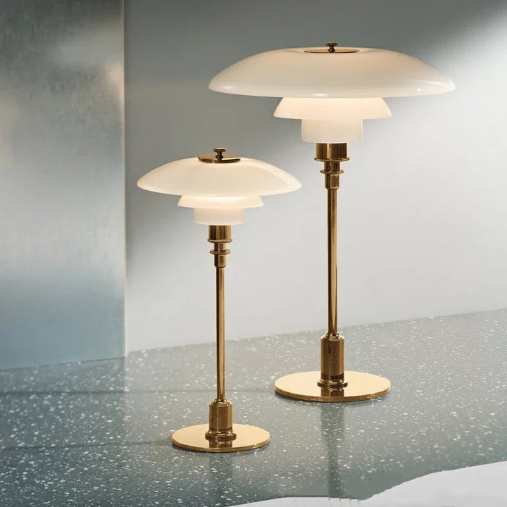Nordic desk lamp made of glass – Minimalist LED desk light, modern and elegant, ideal for office and living spaces | Stornfield