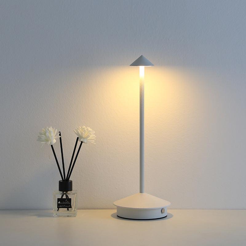 Stornfield | Portable Table Lamp - Cordless lamp inspired by the dimmable Pina Pro