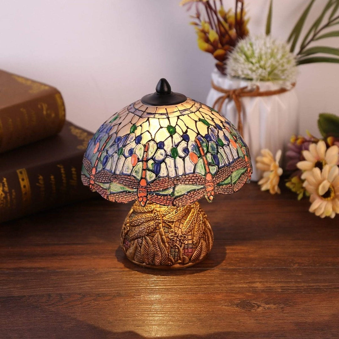 Vintage-Dragonfly-Lamp - Floral Elegance and Softness | Stornfield