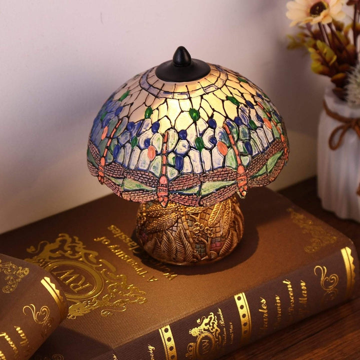 Vintage-Dragonfly-Lamp - Floral Elegance and Softness | Stornfield