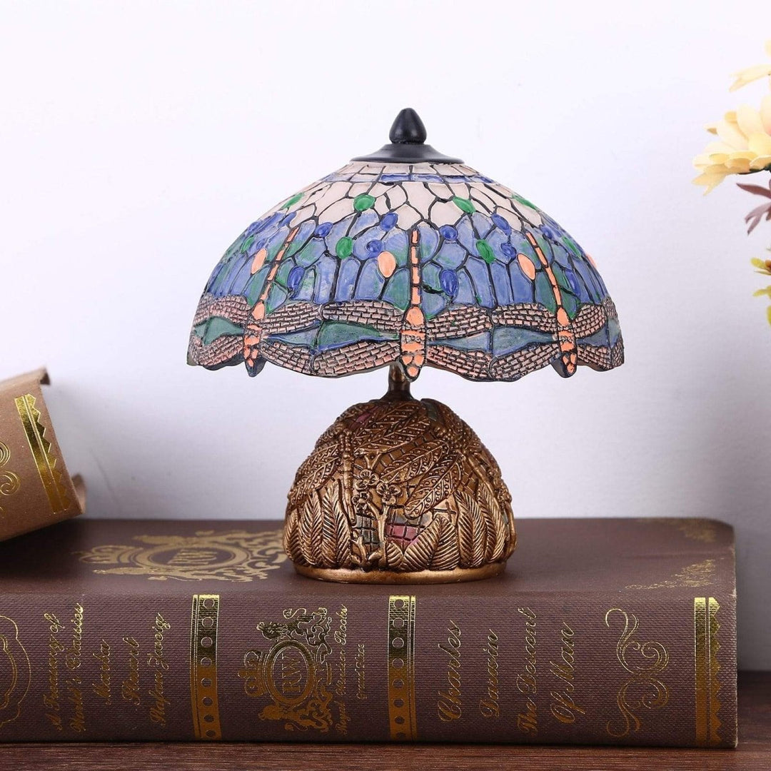 Vintage-Dragonfly-Lamp - Floral Elegance and Softness | Stornfield