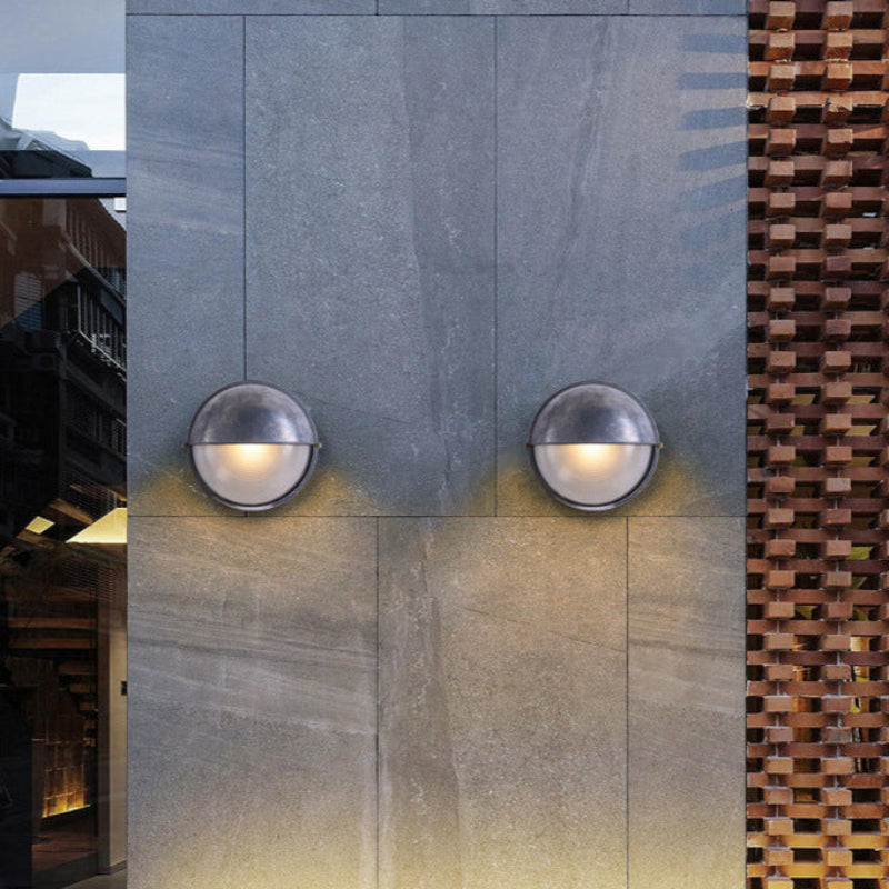 Elegant waterproof outdoor wall lamp | Stornfield