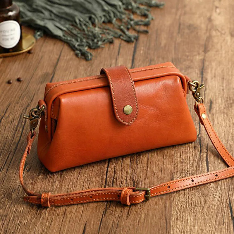 Norvella Shoulder Bag of Structured Imitation Leather for Women | Stornfield