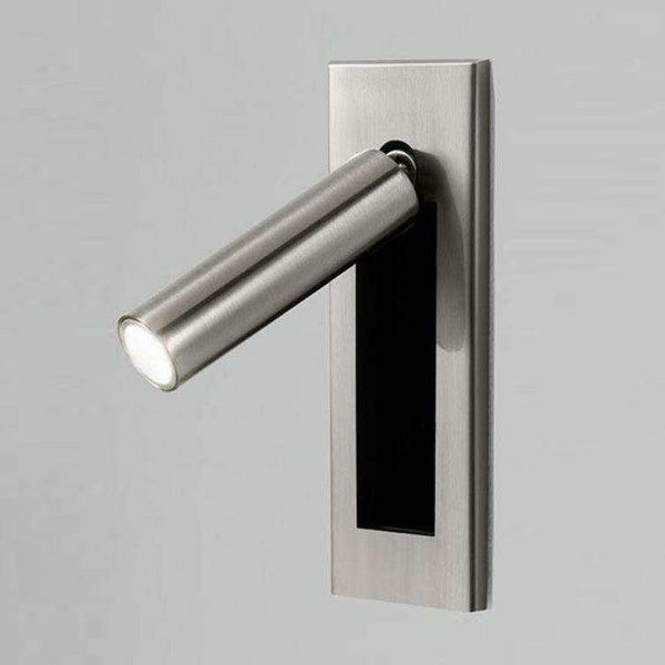 Minimalist LED wall lamp – Modern wall light with a simple design for indoor use | Stornfield