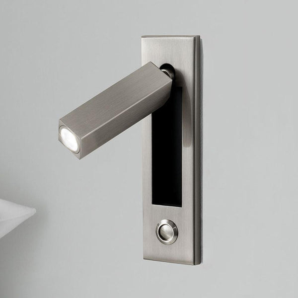 Minimalist LED wall lamp – Modern wall light with a simple design for indoor use | Stornfield