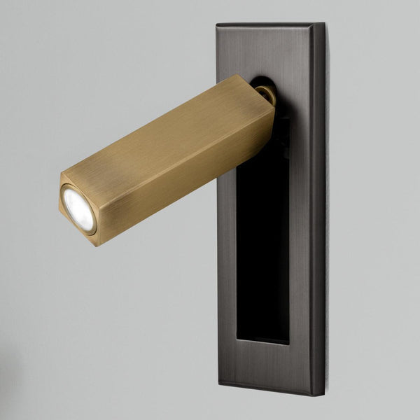 Minimalist LED wall lamp – Modern wall light with a simple design for indoor use | Stornfield