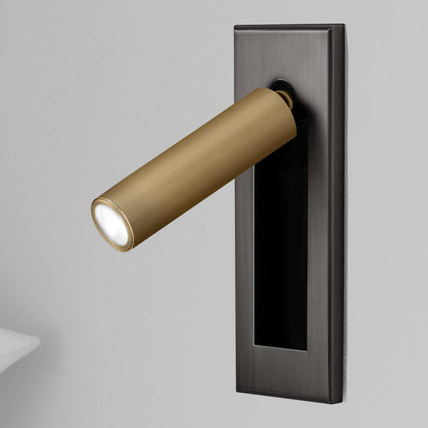 Minimalist LED wall lamp – Modern wall light with a simple design for indoor use | Stornfield