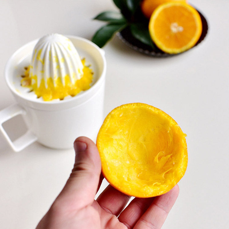 Premium Ceramic Citrus Press – Effortless Hand Pressing for Fresh Juices | Stornfield