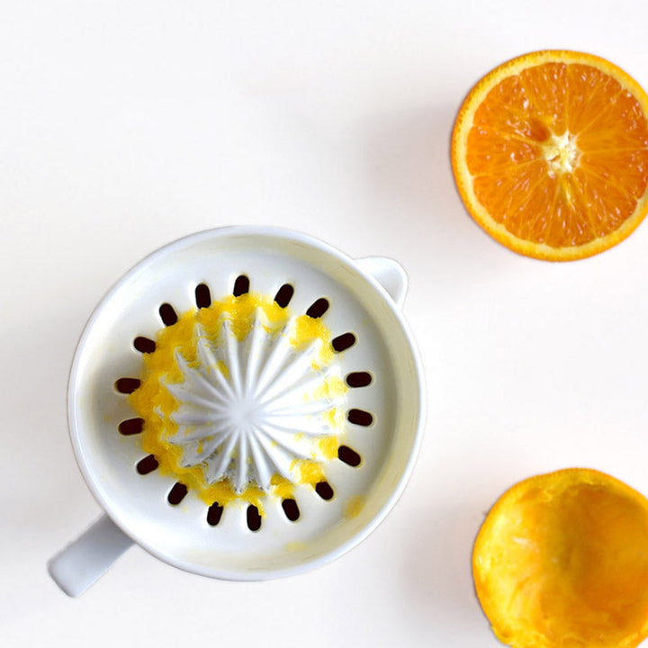 Premium Ceramic Citrus Press – Effortless Hand Pressing for Fresh Juices | Stornfield