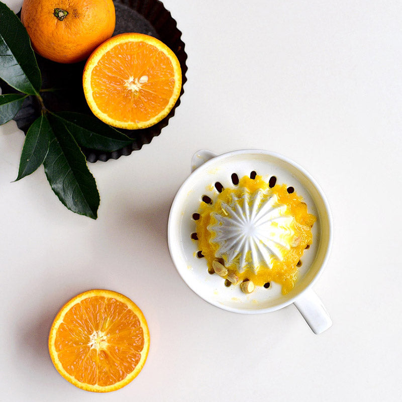 Premium Ceramic Citrus Press – Effortless Hand Pressing for Fresh Juices | Stornfield