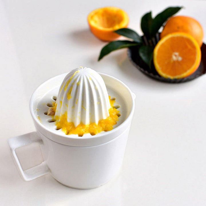 Premium Ceramic Citrus Press – Effortless Hand Pressing for Fresh Juices | Stornfield