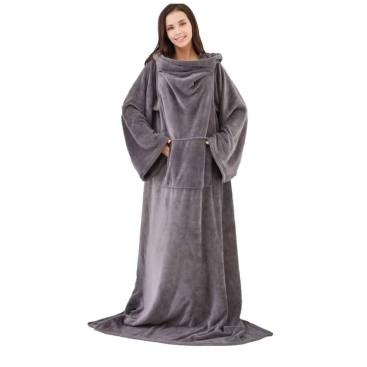 Stornfield | Fleece Blanket with Sleeves