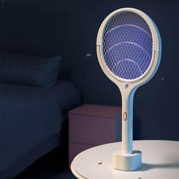 Stornfield | Fly Swatter – FlyZap – Foldable USB connection – Child and pet friendly