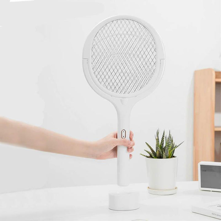 Stornfield | Fly Swatter – FlyZap – Foldable USB connection – Child and pet friendly