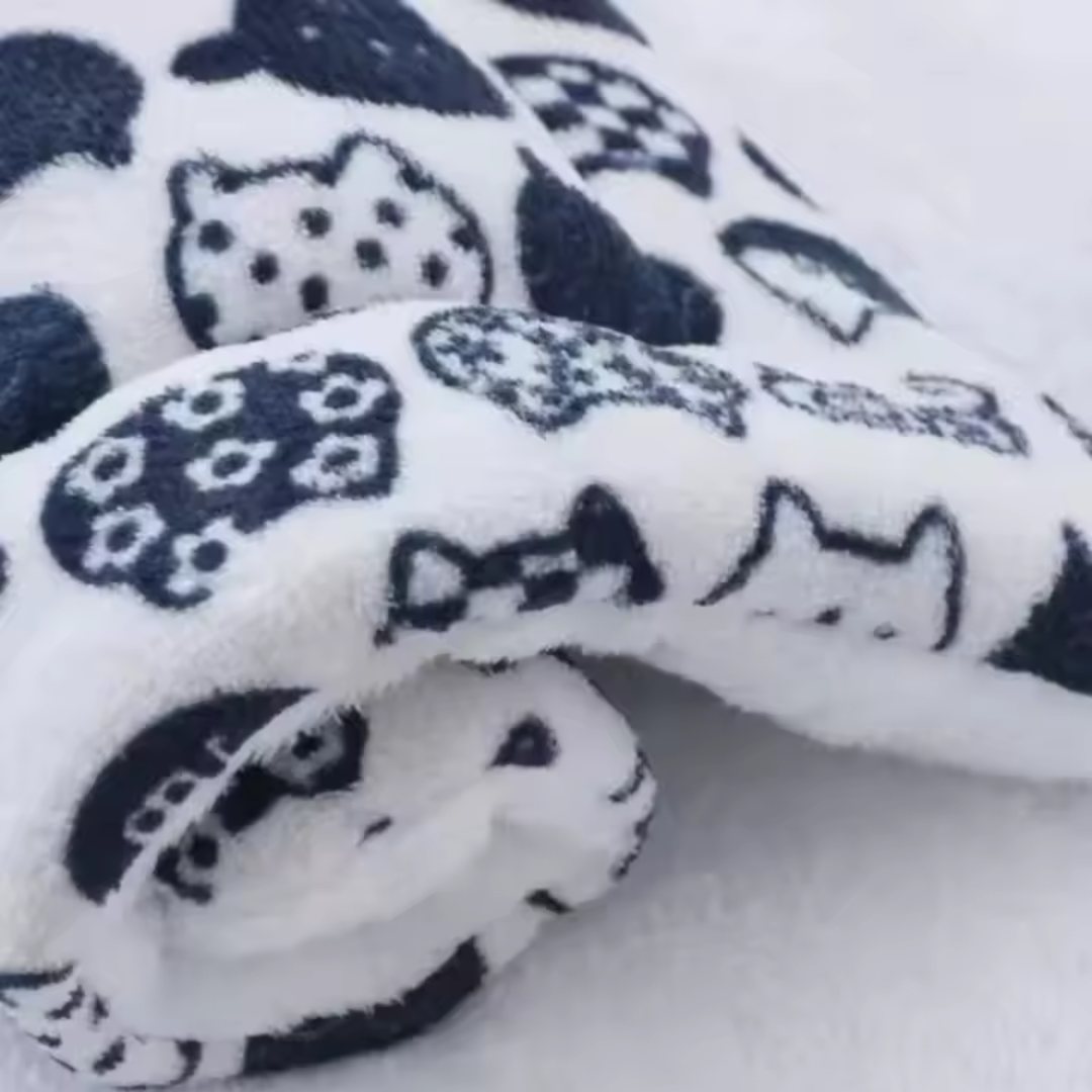 Washable dog blanket soft non-slip ideal for sofa bed and car Stornfield