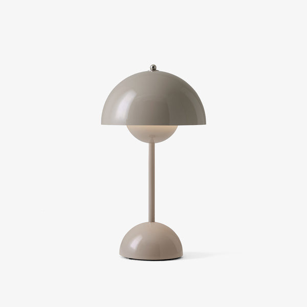 Stornfield | Italian rechargeable table lamp with adjustable light intensity VP3