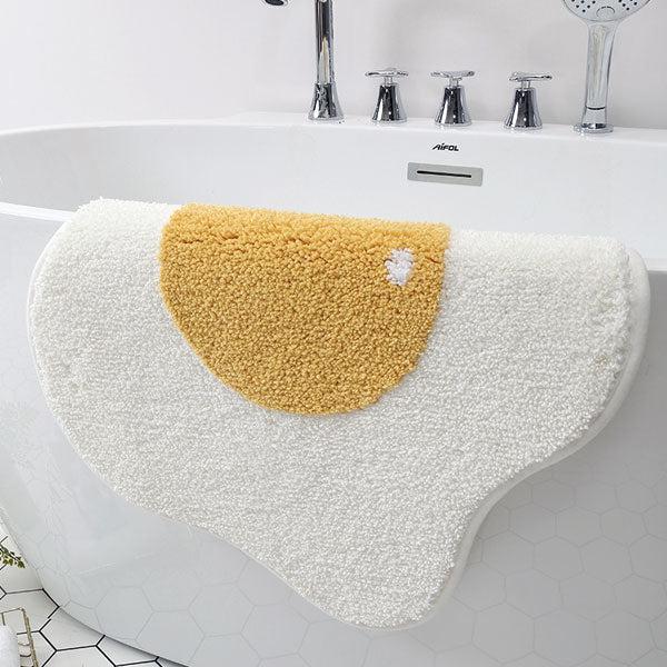 Fried Egg Shaped Rug | Stornfield