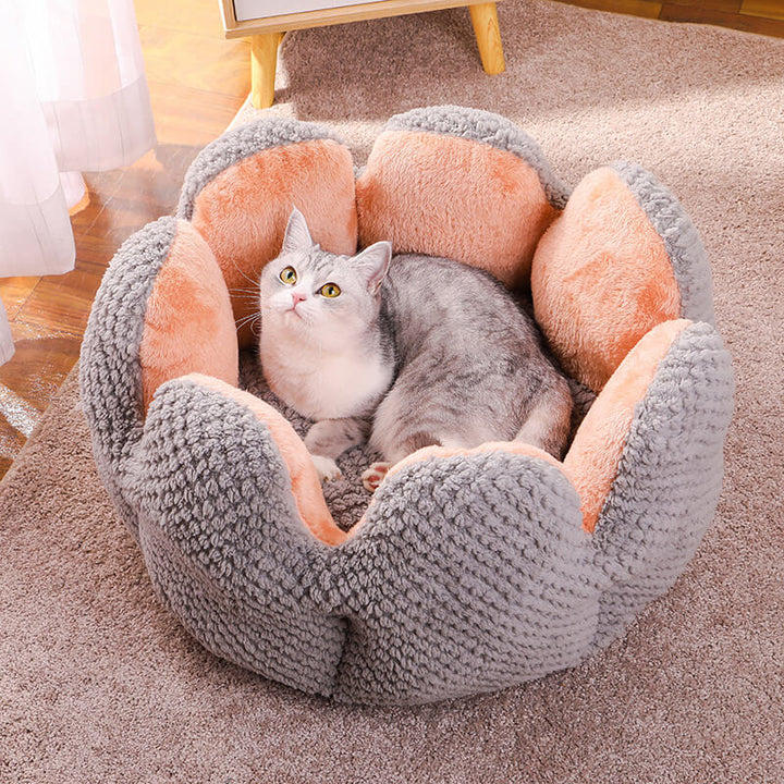 Cactus Shape Comfy Pet Bed Soft Coral Velvet Design | Stornfield