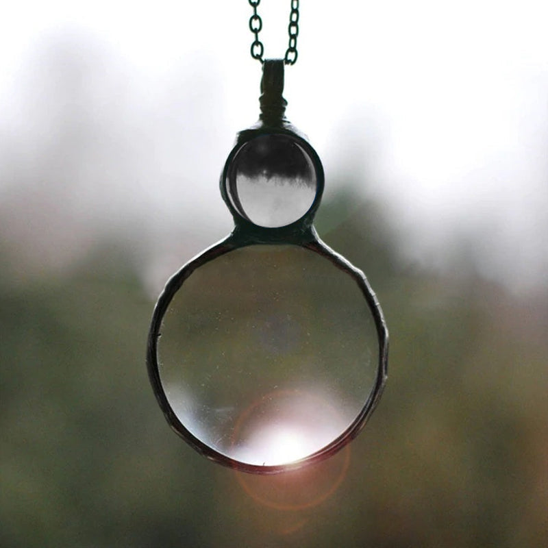 Stornfield | Collier loupe