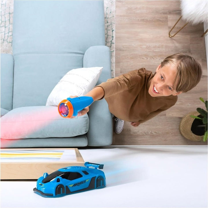 Stornfield | Laser-controlled wall climbing RC car