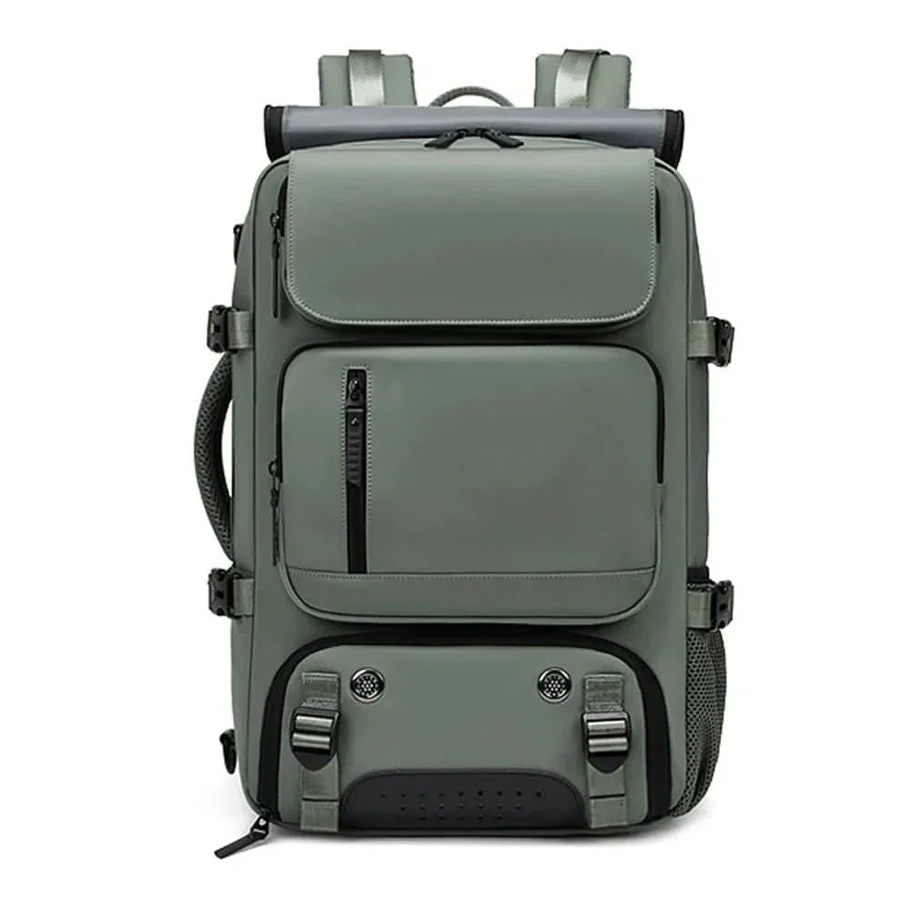 Stornfield | Large waterproof travel backpack with USB port