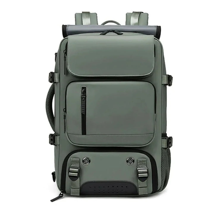 Stornfield | Large waterproof travel backpack with USB port