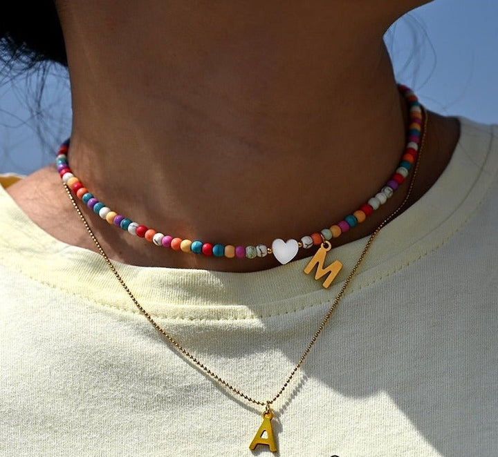 Stornfield | Collier perle avec pendentif lettre