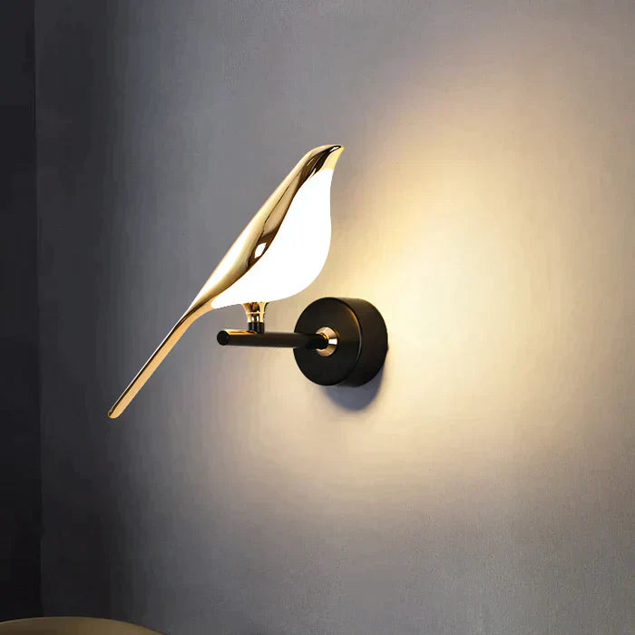 Scandinavian LED wall lamp with bird motif - Modern decorative wall light for stylish wall lighting | Stornfield