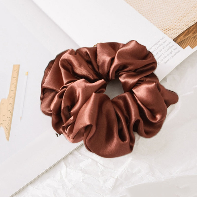 Silk Scrunchie | Stornfield