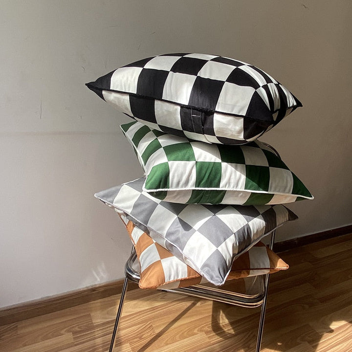 Stornfield | Mattes Checkered Cushion Cover