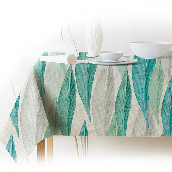 Stornfield | Nappe carre en lin coton vert tropical avec motifs de feuilles modernes nordiques
