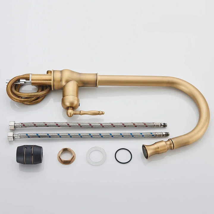 Antique brass faucet – Vintage design for the kitchen | Stornfield