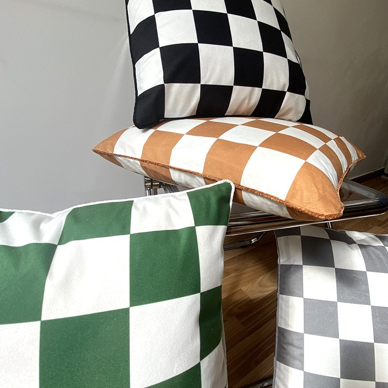 Stornfield | Mattes Checkered Cushion Cover