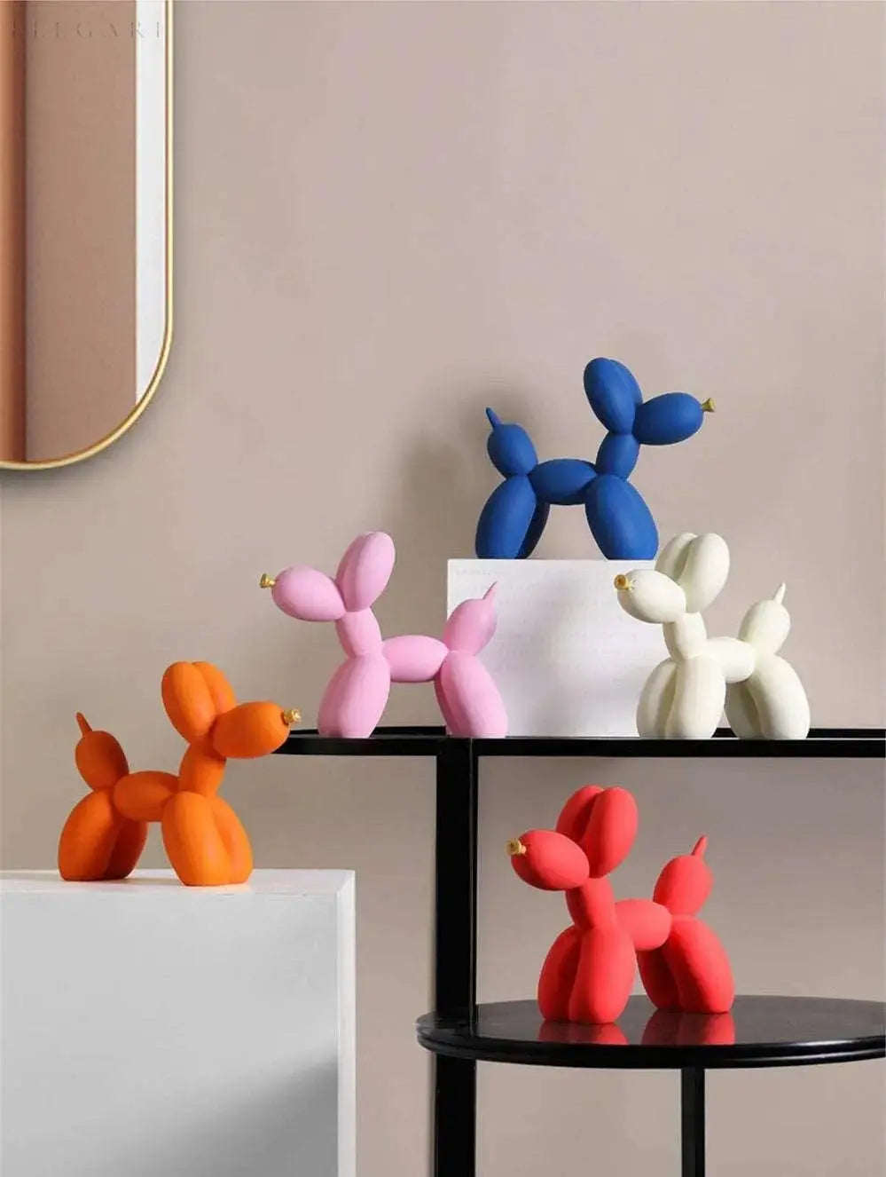 Stornfield | Haku - Balloon-shaped ornament with gold beak