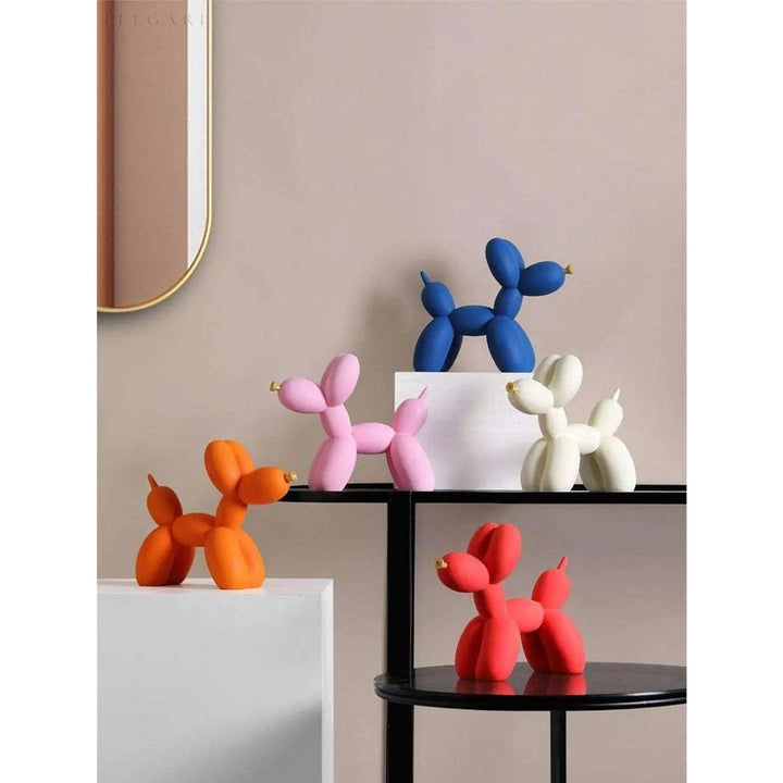 Haku - Balloon dog figure with golden snout | Stornfield