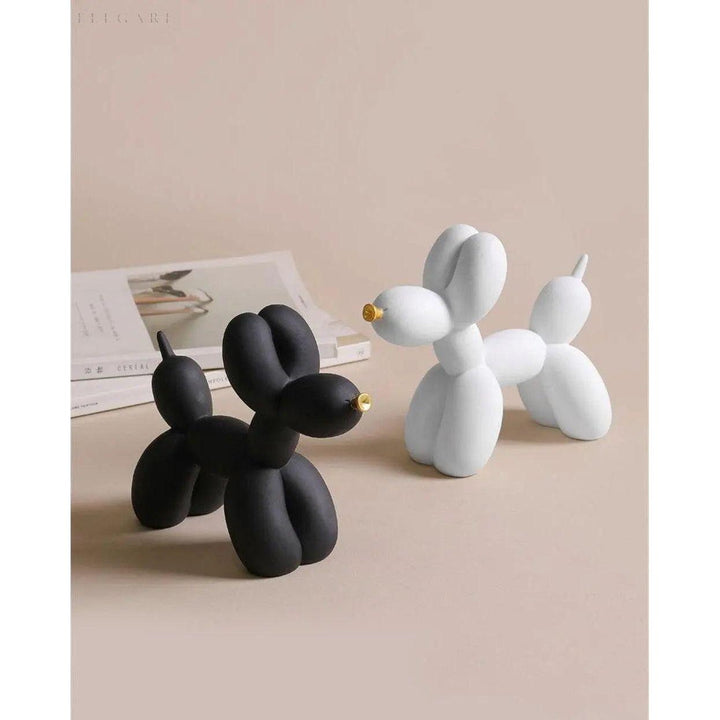 Haku - Balloon dog figure with golden snout | Stornfield