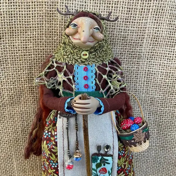 Stornfield | Handmade Kitchen Witch – Brings Luck and PRedects Your Home!