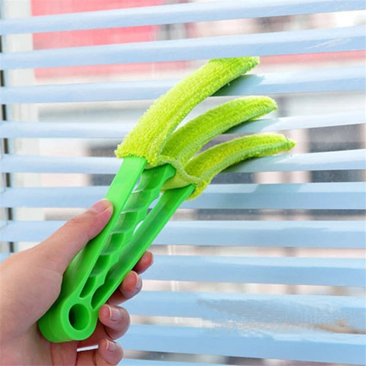 Microfiber Car Air Conditioner Vent Quick Cleaning Brush | Stornfield