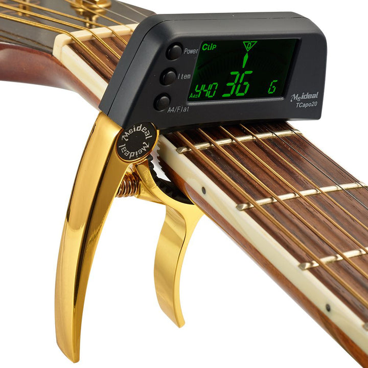 Capo & Tuner "TuneGrip" – 2-in-1 Guitar accessory with LCD screen | Stornfield