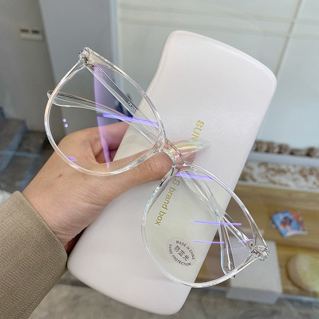 Yetti Glasses | Anti Blue Light & Fashionable in One! | Stornfield