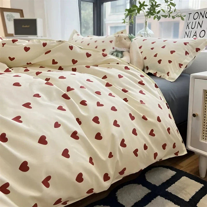 Romantic heart design bedding set for a cozy retreat | Stornfield