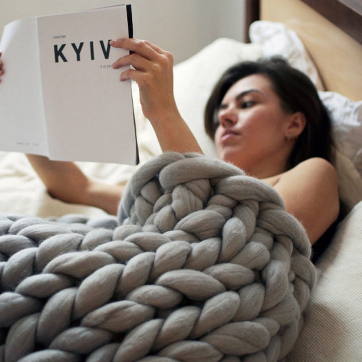 Stornfield | Chunky Knit Blanket